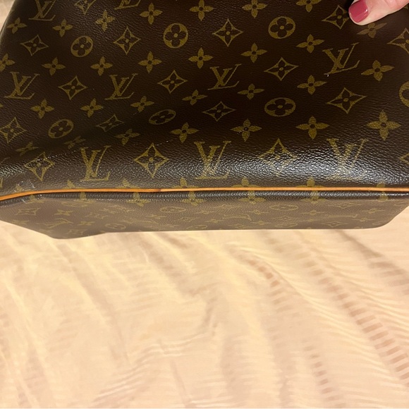 Louis Vuitton Deauville Bag-- excellent condition - Picture 8 of 13